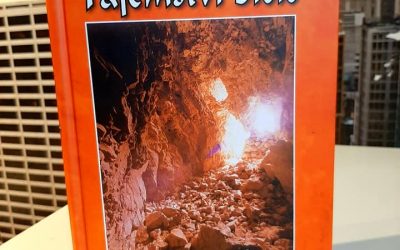 Tajemství Bible trvale zlevněno na 259 Kč